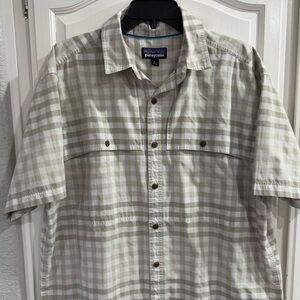 Patagonia Active Mens Short Sleeve
Dress Shirt Mens XL